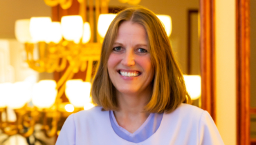 ämmaemand Karin Truu