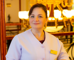Naistearst Katrin Org