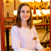 Naistearst Julia Orsi